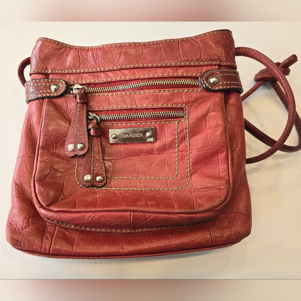 VINTAGE DANIER Red Crossbody Purse w 4 pockets